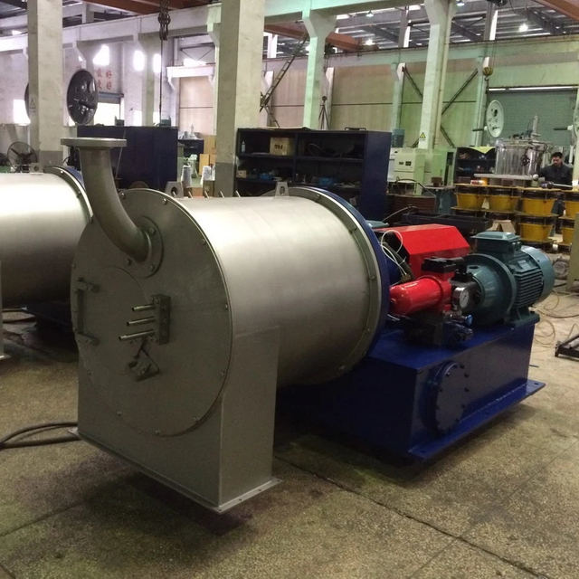 Centrífuga empurradora de duplo estágio HR